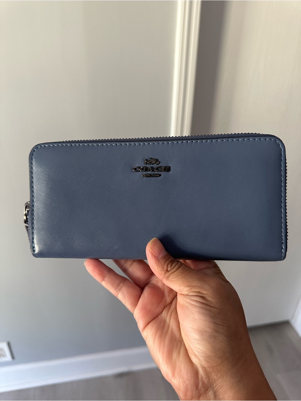 Coach Slim Accordion Zip Wallet
